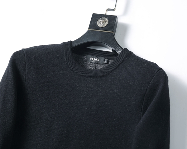 ブランドセーター側面デザイン